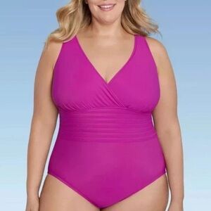 NWT Aqua Green Women's Swimwear in Vibrant Pink/purple size 16